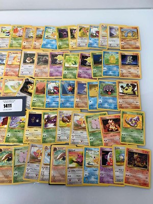 Lot 1411 - Approx. 200 Top Loaded/Sleeved/Loose vintage...
