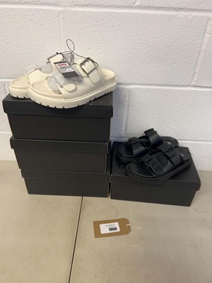 Lot 1526 - x4 Boxed pairs of Replay flat sandals in black...