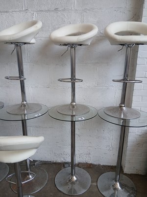 Lot 593 - Glasstop circular poseur table with 1 cream...