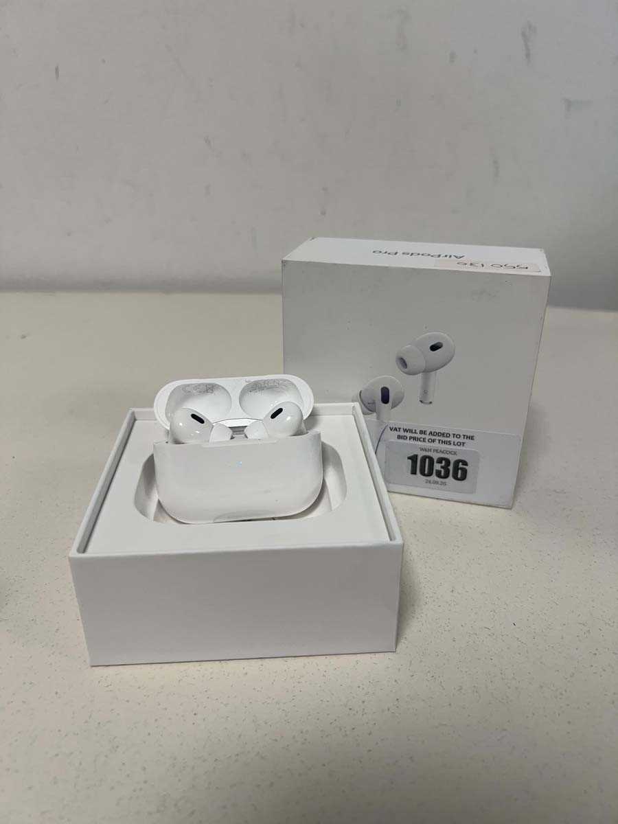 Lot Apple AirPods Pro (2nd generation), boxed