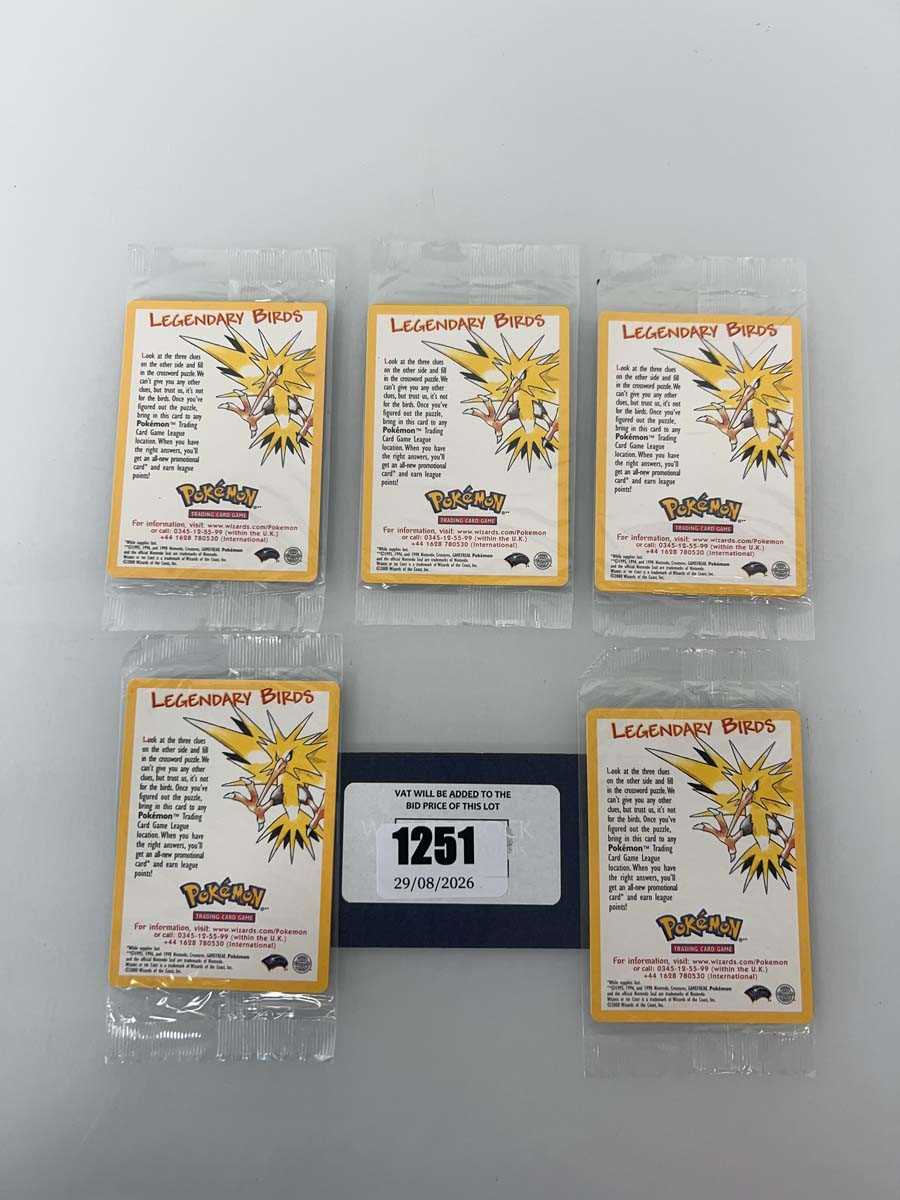 Lot 1251 - 5 Pokémon Movie Promo Legendary Birds cards