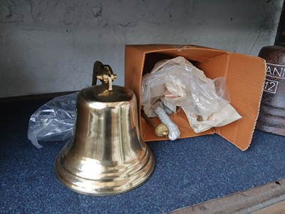 Lot 643 - Ship bell in brass / gold effect finish