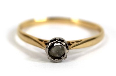 Lot 556 - An 18ct yellow gold ring set small diamond in...