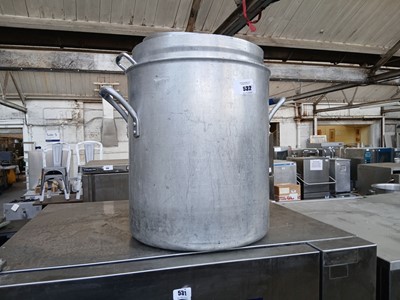 Lot 532 - Stack of 3 large graduated aluminium cooking...