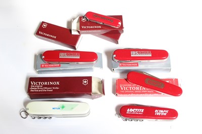 Lot 1072 - Eight various Victorinox pocket knives (with...