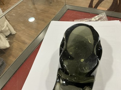 Lot 49 - A glass sculpture modelled as a hippopotamus,...