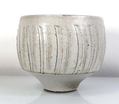 Lot 105 - David Leach (1911-2005) for Lowerdown Pottery,...