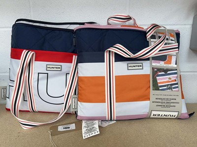 Lot 1409 - x2 Hunter outdoor picnic blankets
