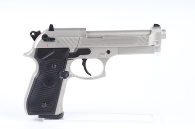 Lot 233 - .177 Beretta (Umarex) 92FS Co2 air pistol, no....
