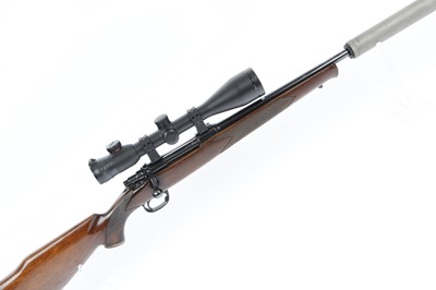 Lot 505 - (S1) .30-06 Parker Hale Safari Bolt-Action...