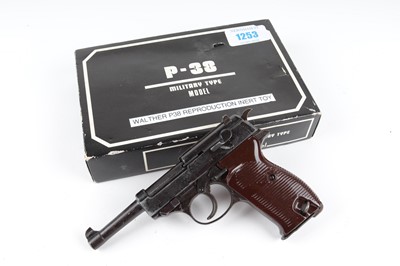 Lot 1253 - (S37) Marushin Replica Walther P-38...