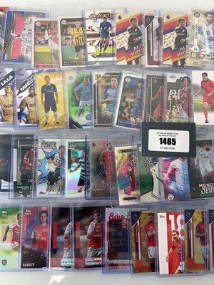 Lot 1465 - Large qty of top loaded football trading cards