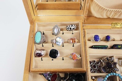 Lot 705 - A jewellery box containing a quantity of...