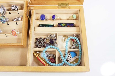 Lot 705 - A jewellery box containing a quantity of...