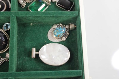 Lot 703 - A jewellery box containing a quantity of...