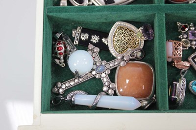 Lot 703 - A jewellery box containing a quantity of...