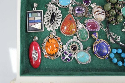 Lot 703 - A jewellery box containing a quantity of...