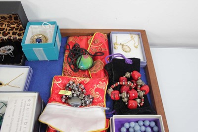 Lot 711 - Eighteen costume jewellery necklaces including...