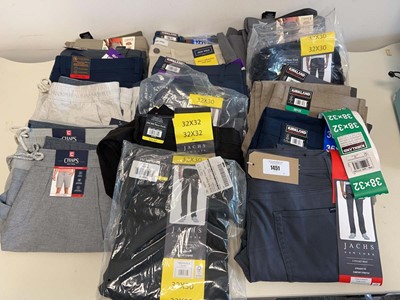 Lot 1451 - Approx. 20 pairs of men's trousers and shorts...