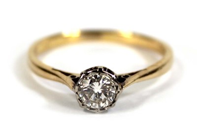 Lot 592 - An 18ct yellow gold and platinum highlighted...