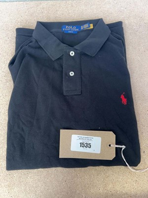 Lot 1535 - Ralph Lauren polo top in black size XL