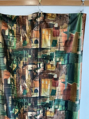 Lot 89 - (G) A pair of curtains decorated in the...