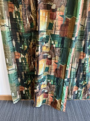 Lot 89 - (G) A pair of curtains decorated in the...
