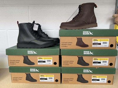 Lot 1550 - x5 boxed pairs of Eddie Bauer leather upper,...