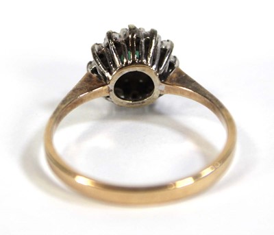 Lot 609 - A 9ct yellow gold cluster ring set small...