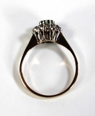 Lot 609 - A 9ct yellow gold cluster ring set small...