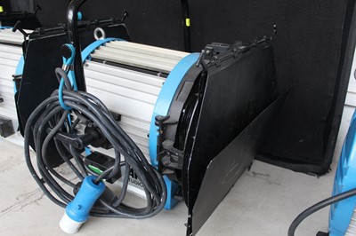 Lot 47 - Arri Studio 2000 2kW Tungsten Fresnel...