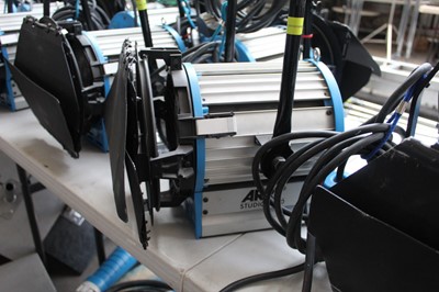 Lot 64 - Arri Studio 1000 1kW Tungsten Fresnel...