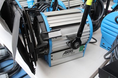Lot 84 - Arri Studio 1000 1kW Tungsten Fresnel...