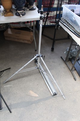 Lot 157 - 2 Manfrotto steel light duty light stands