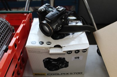 Lot 175 - Nikon E5700 5 Megapixel digital camera with...
