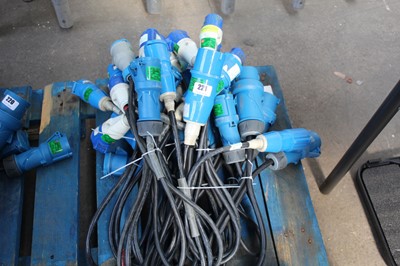 Lot 221 - 11 single phase 32 AMP to 16 AMP 2-way splitters