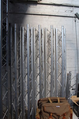 Lot 224 - Tri-Lite aluminium truss lighting sections - 1...