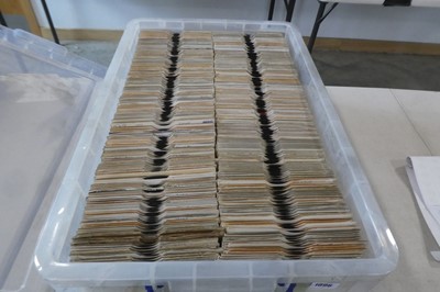 Lot 1096 - Large box of 7" singles, not in original...