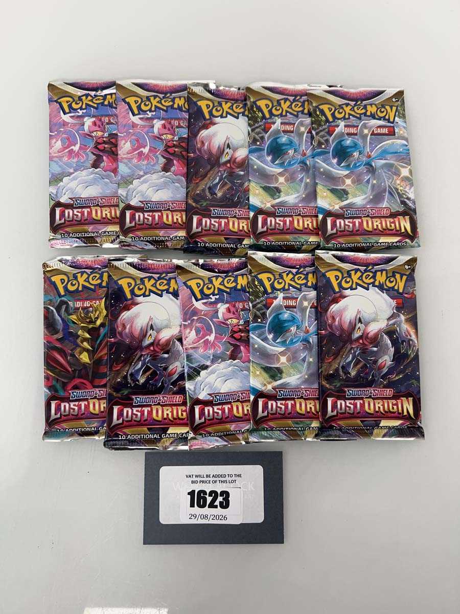 Lot 1623 - Pokémon TCG: Sword & Shield - Lost Origin...