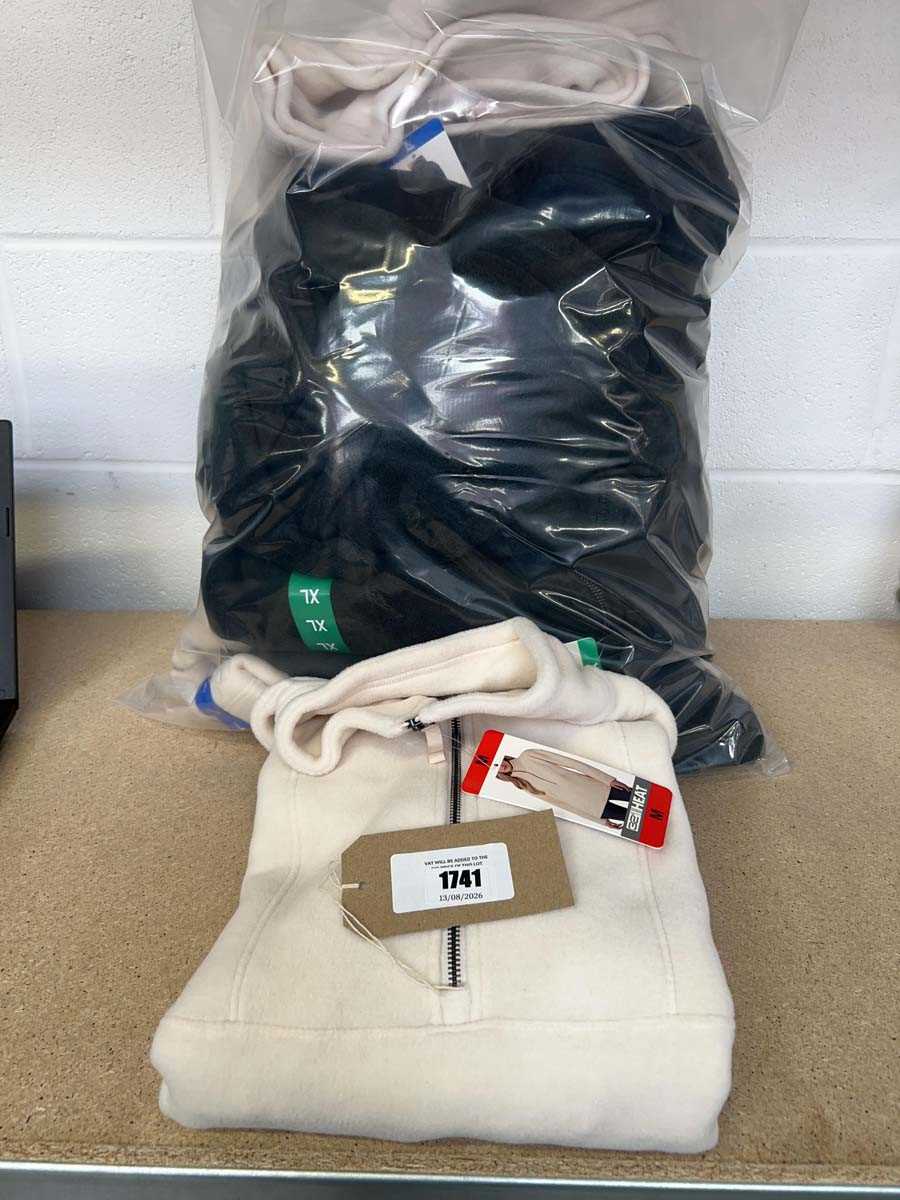 Lot Approx 10 x 32 Degrees Heat womens 1/4 zip...