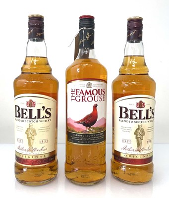 Lot 26 - 3 bottles, 1x The Famous Grouse blended Scotch...