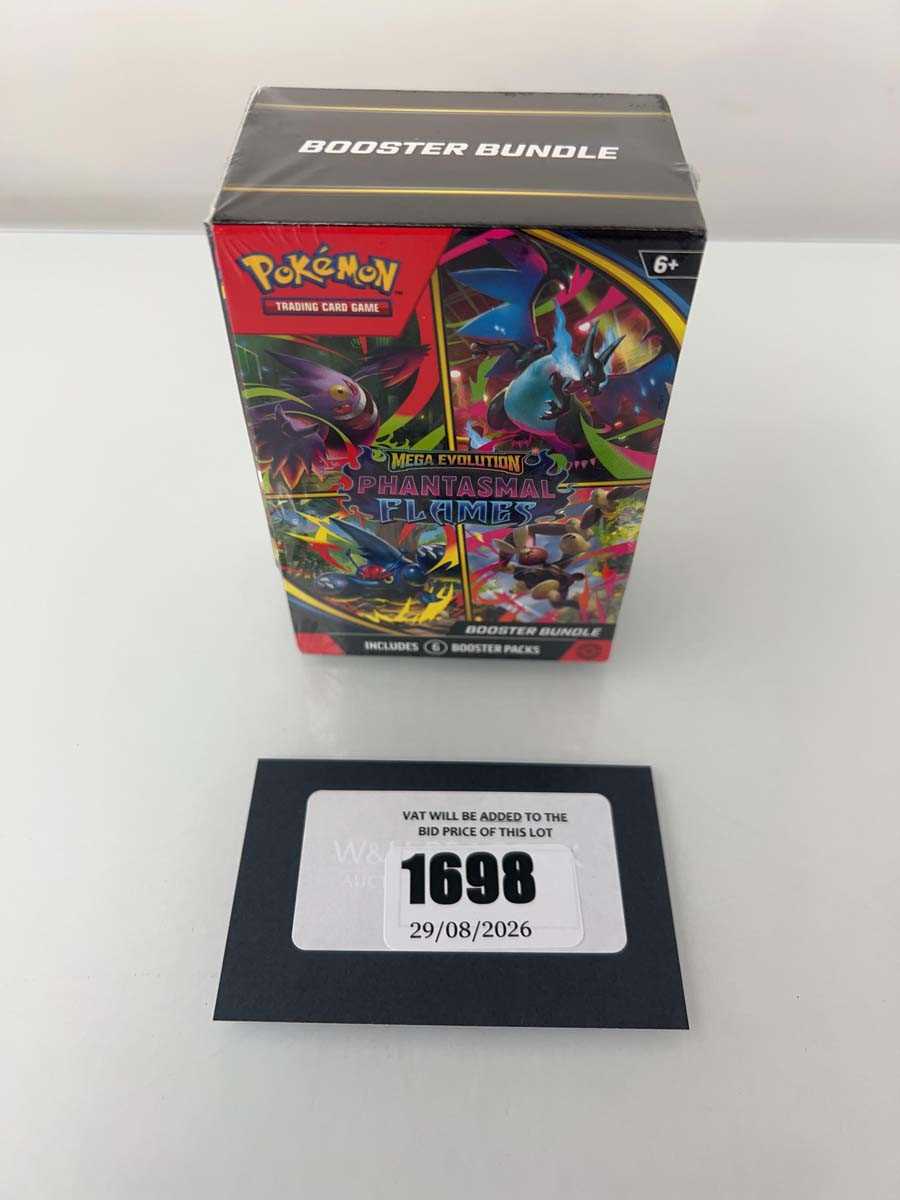 Lot 1698 - Pokémon TCG: Mega Evolution - Phantasmal...