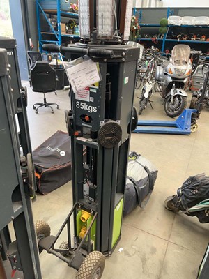 Lot 4357 - Rite model K45 110 volt telescopic site...