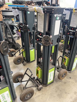 Lot 4360 - Rite model K45 110 volt telescopic site...