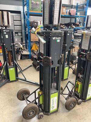 Lot 4361 - Rite model K45 110 volt telescopic site...