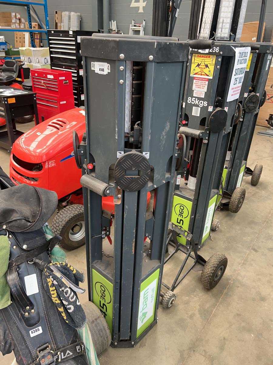 Lot 4364 - Rite model K45 110 volt telescopic site...