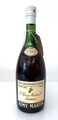 Lot 76 - An old bottle of Remy Martin VSOP Fine...