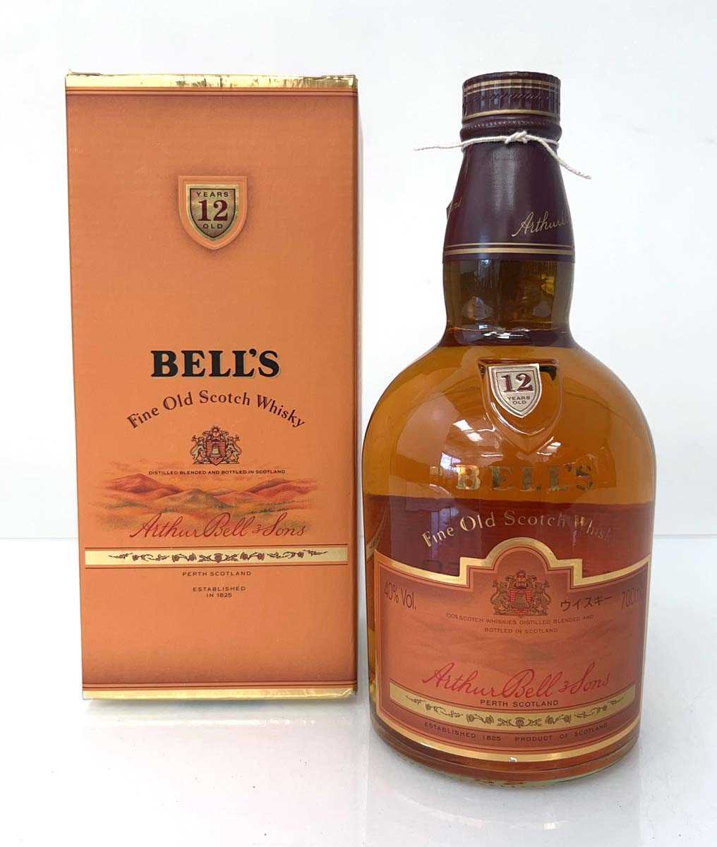 Lot 96 - A bottle of Bell's 12 year old Fine Old Scotch...