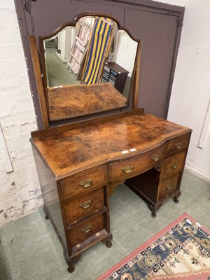 Lot 15 - An early 20th century mahogany veneered twin...