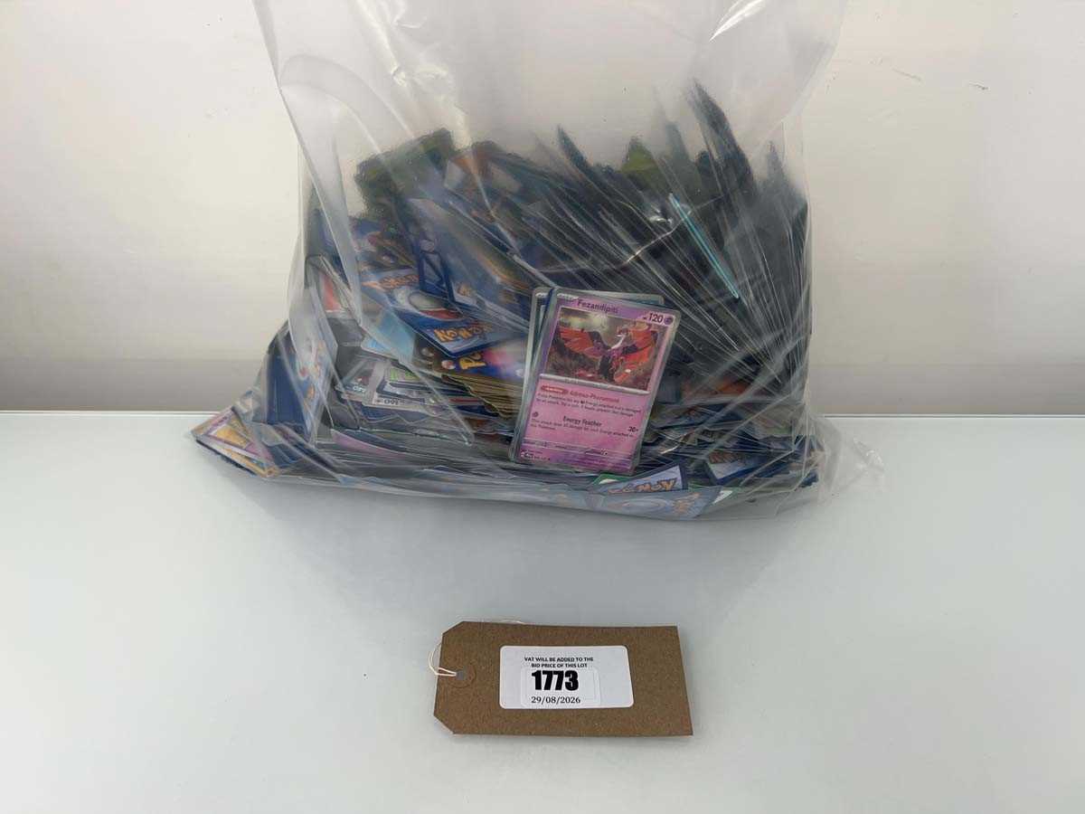 Lot 1773 - Bag containing quantity of loose Pokémon...